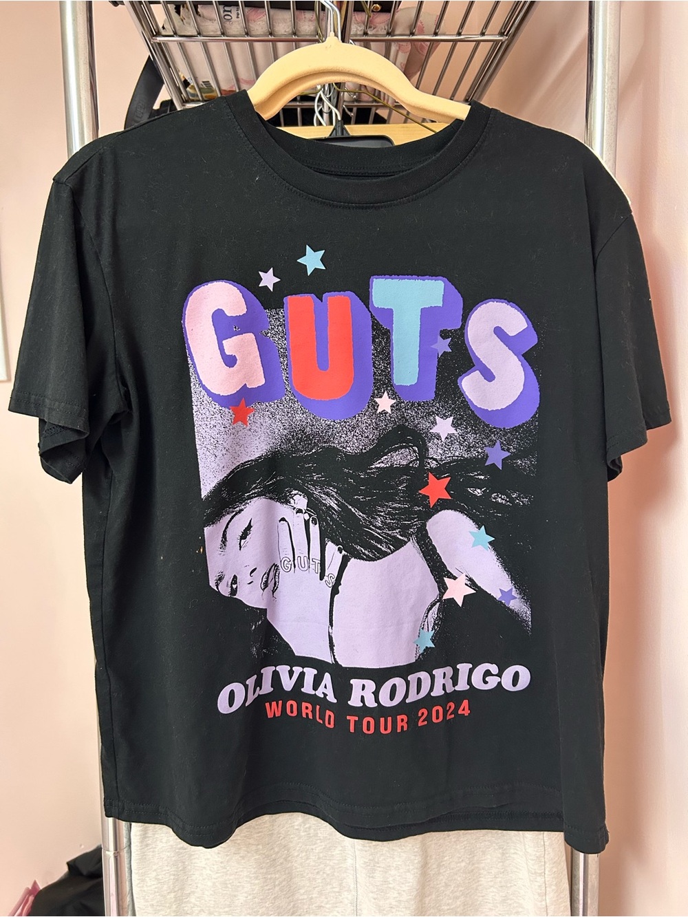 authenticate Olivia Rodrigo Official GUTS World Tour 2024 merch t-shirt